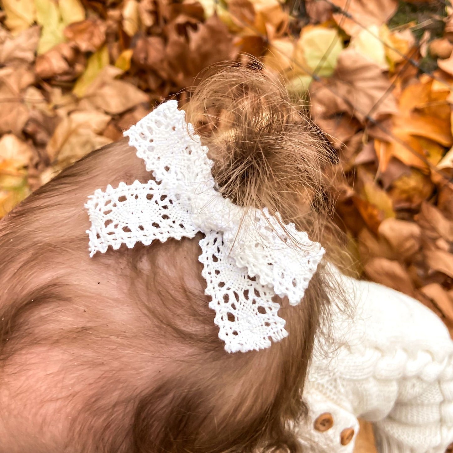Aria Lace Bow