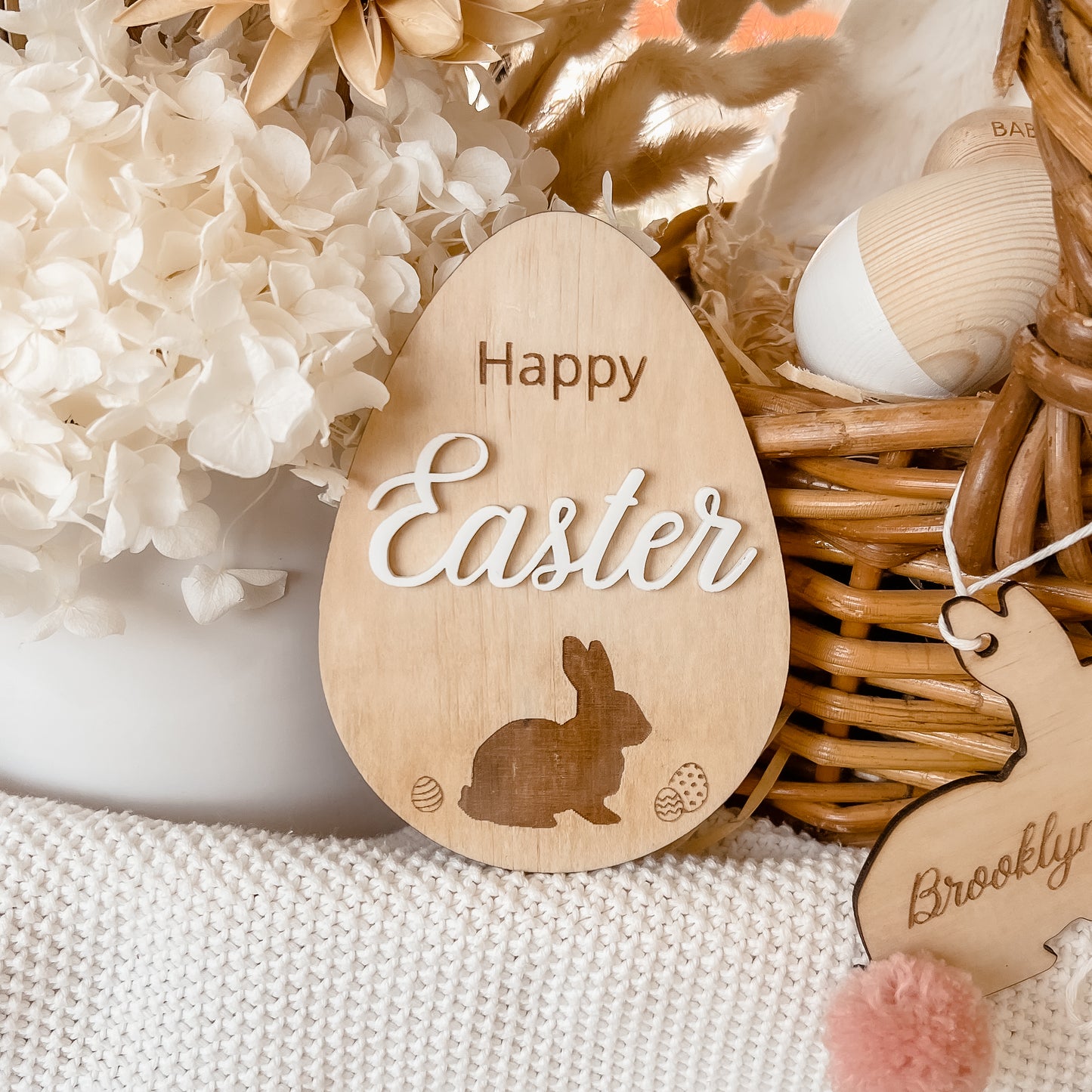 Wooden "Happy Easter" Egg Plaque