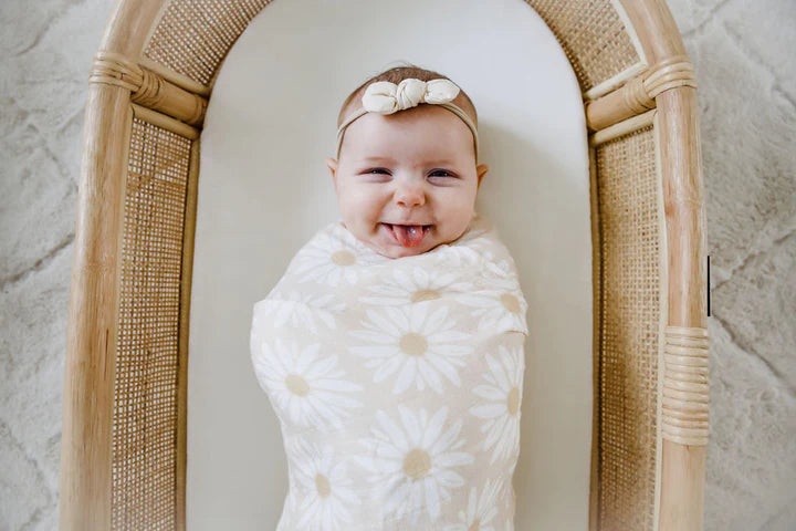 Cotton & Bamboo Swaddle - Fleur Daisy
