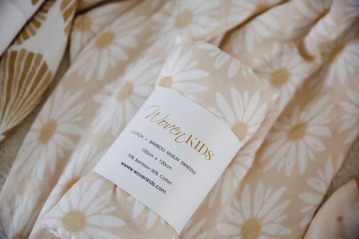Cotton & Bamboo Swaddle - Fleur Daisy