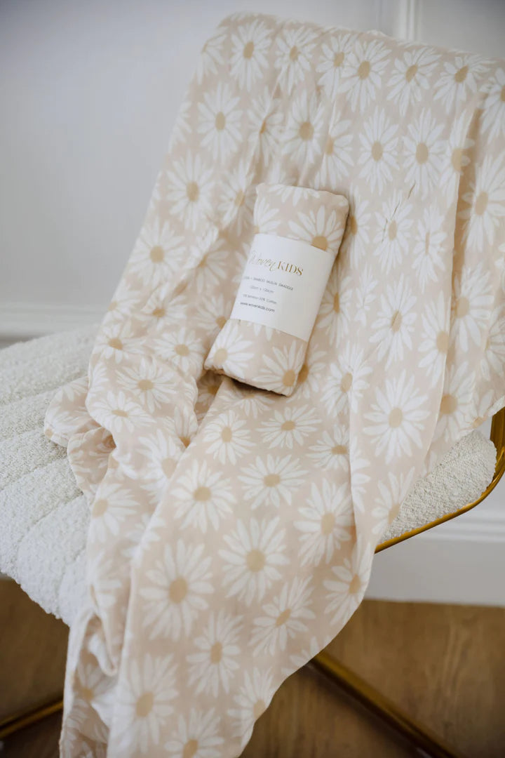 Cotton & Bamboo Swaddle - Fleur Daisy
