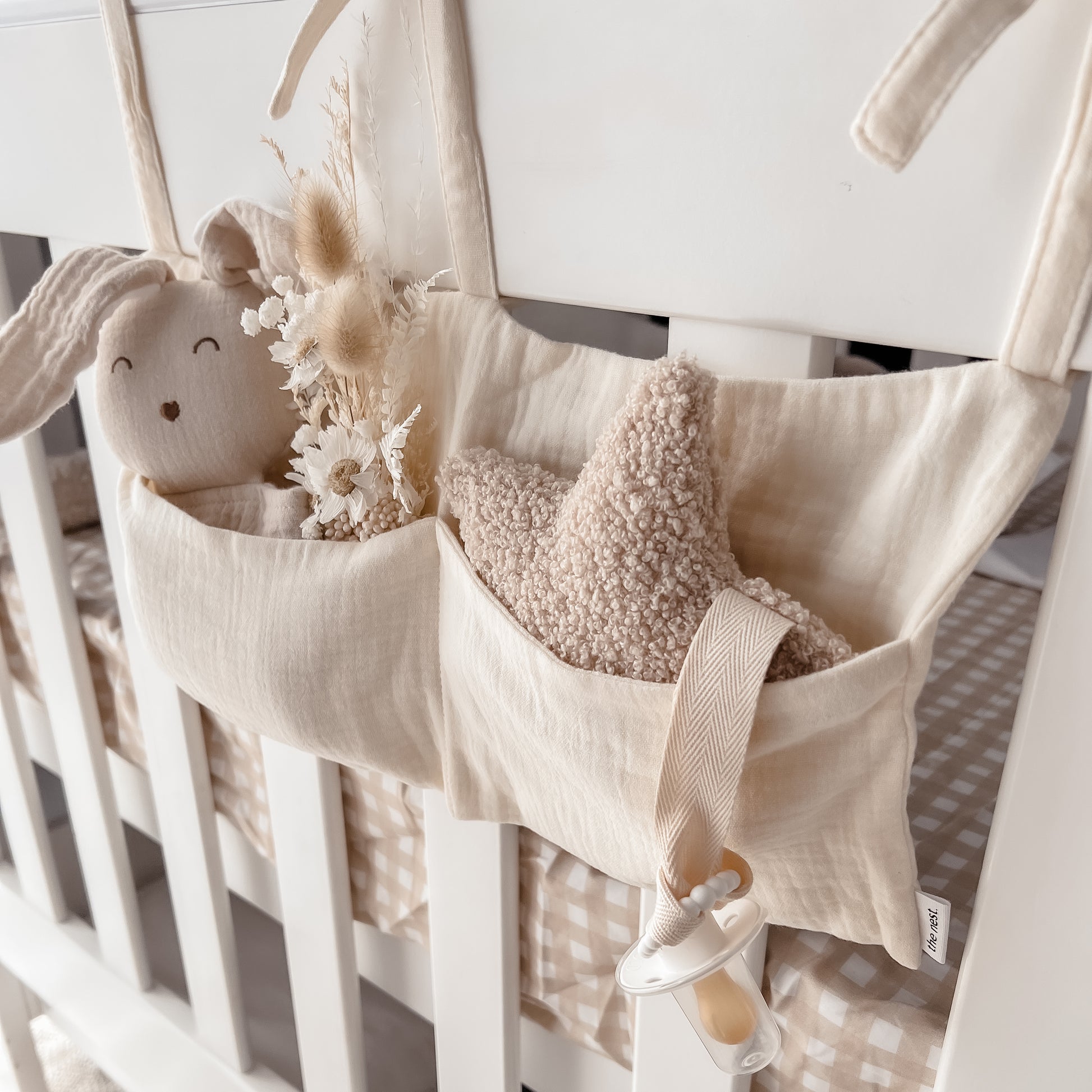 Cotton cot pocket organiser, crib organiser