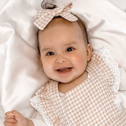 Aubree Bow
